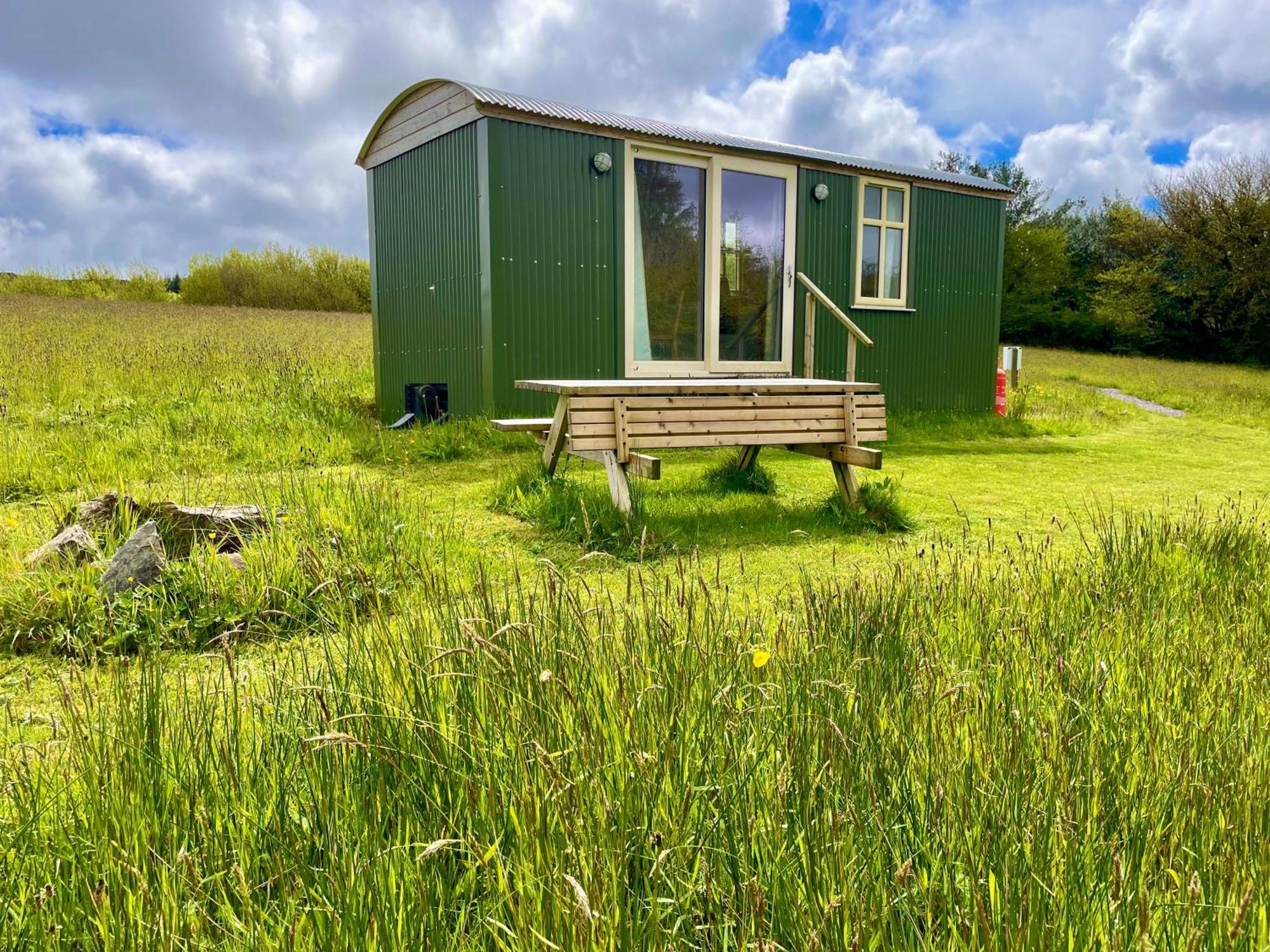 Stepping Stones Glamping 'The Olive' Villa Bantry Ngoại thất bức ảnh